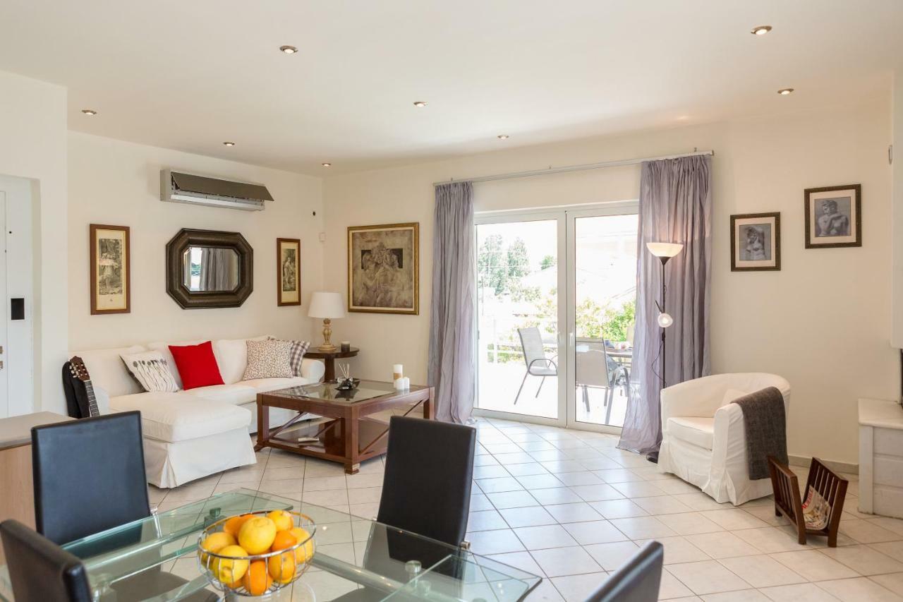 Villa Santa Barbara Marathón Dış mekan fotoğraf